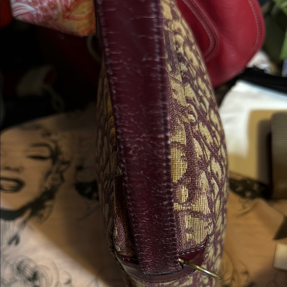 Dior Tan and Purple Shoulder Bag with Monogram Design - Picture 6 of 9
